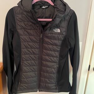 North Face light down body and fleece sleeves jacket.